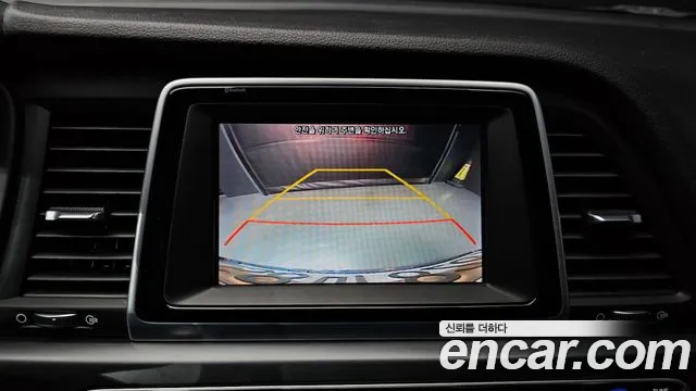 Hyundai Sonata 2018 — фото 16