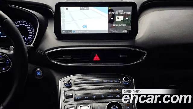 Hyundai Santafe 2022 — фото 14