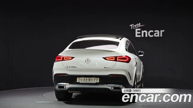Mercedes-Benz GLE-Class 2023 — фото 4