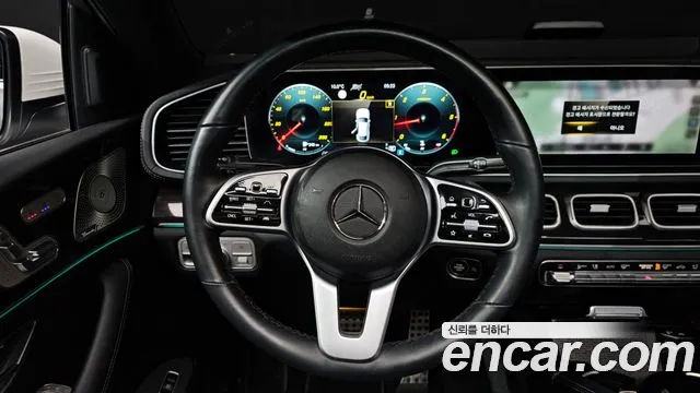 Mercedes-Benz GLE-Class 2023 — фото 14
