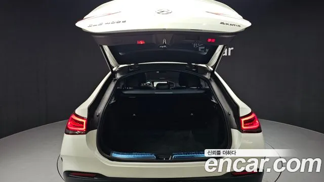 Mercedes-Benz GLE-Class 2023 — фото 20