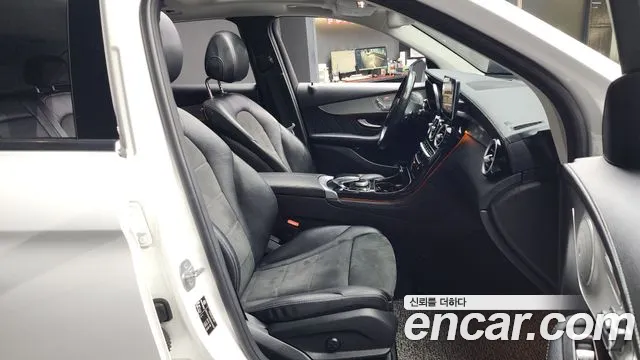 Mercedes-Benz GLC-Class 2019 — фото 11