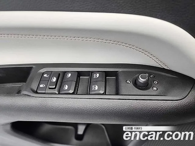 Jeep Compass 2022 — фото 17