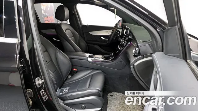 Mercedes-Benz GLC-Class 2022 — фото 11