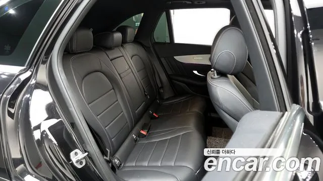 Mercedes-Benz GLC-Class 2022 — фото 12