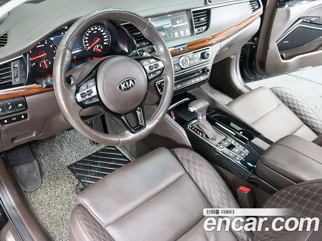 Kia K7 2017 — фото 10