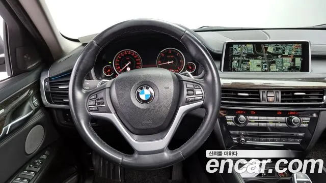 BMW X6 2016 — фото 13