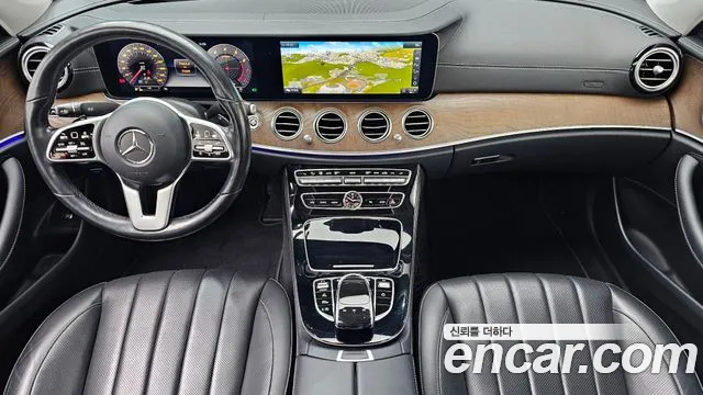 Mercedes-Benz E-Class 2019 — фото 7