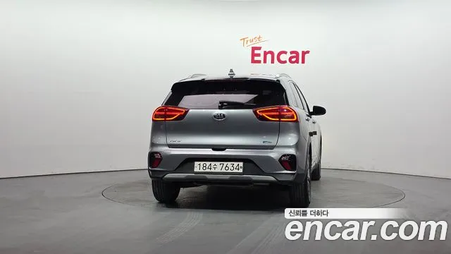 Kia Niro 2020 — фото 4
