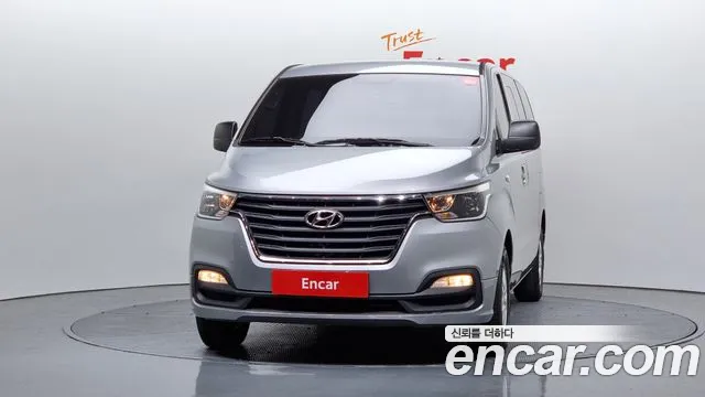 Hyundai Starex 2019 — фото 3