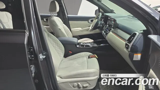 Kia Sorento 2023 — фото 10