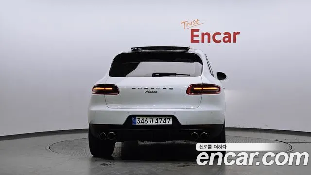 Porsche Macan 2018 — фото 4