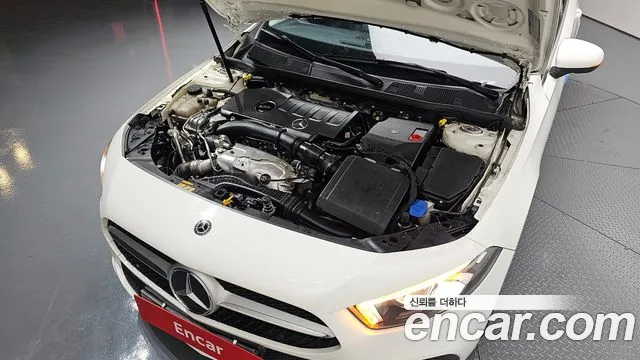 Mercedes-Benz A-Class 2020 — фото 6