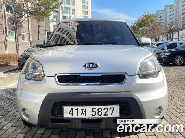 Kia Soul 2011 — фото 2