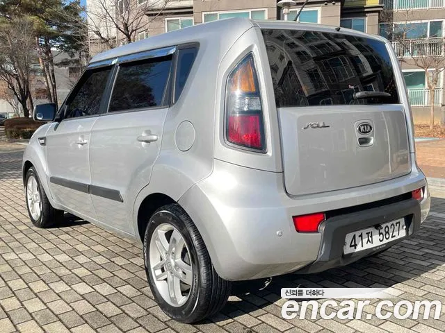 Kia Soul 2011 — фото 6