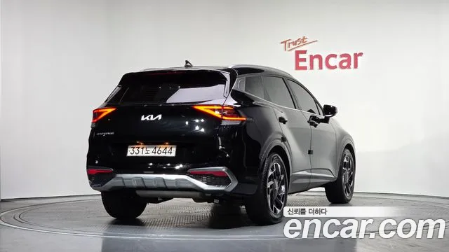 Kia Sportage 2022 — фото 2
