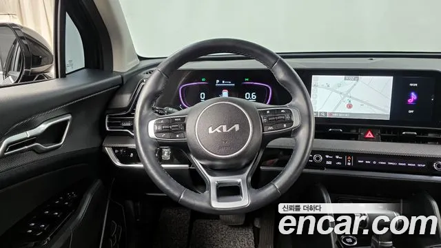 Kia Sportage 2022 — фото 13