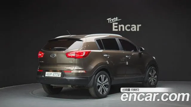 Kia Sportage 2012 — фото 2