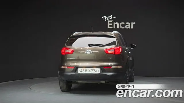 Kia Sportage 2012 — фото 4