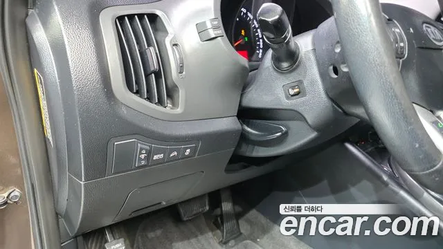Kia Sportage 2012 — фото 15