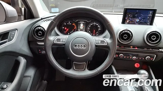 Audi A3 2015 — фото 13