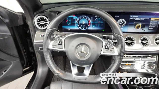 Mercedes-Benz E-Class 2018 — фото 13