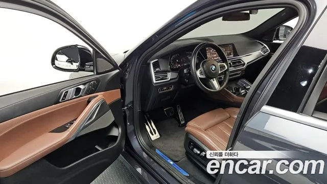 BMW X6 2020 — фото 11