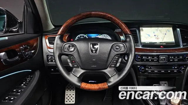Hyundai Equus 2014 — фото 13
