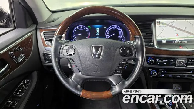 Hyundai Equus 2014 — фото 13