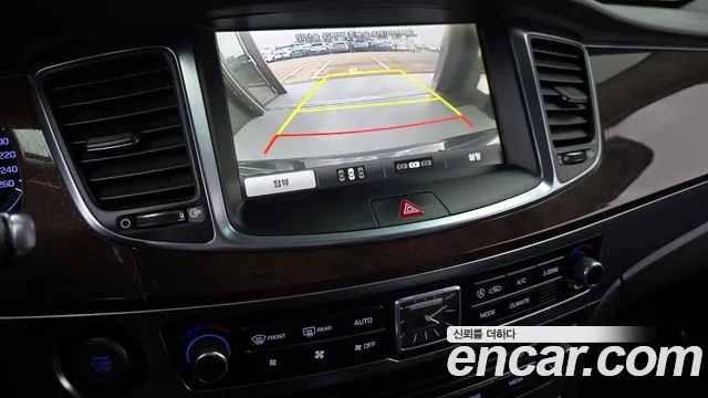 Hyundai Equus 2014 — фото 16