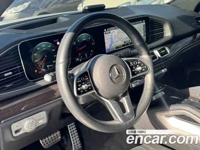 Mercedes-Benz GLE-Class 2021 — фото 9