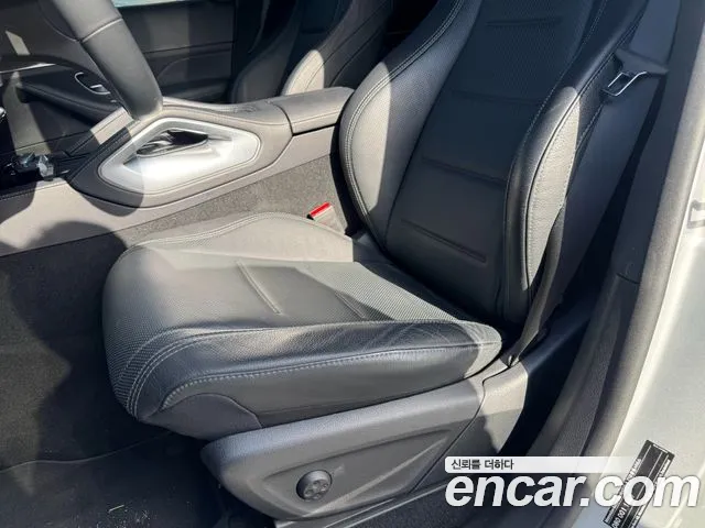 Mercedes-Benz GLE-Class 2021 — фото 10