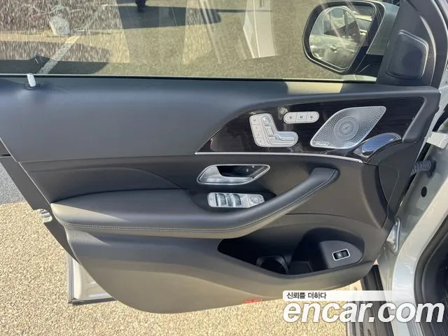 Mercedes-Benz GLE-Class 2021 — фото 11