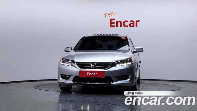 Honda Accord 2015 — фото 3