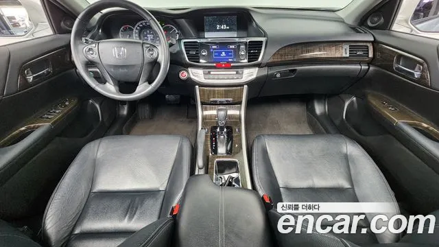 Honda Accord 2015 — фото 7