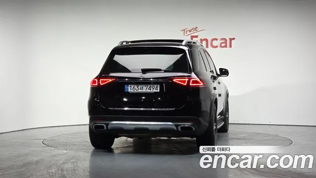Mercedes-Benz GLE-Class 2022 — фото 4