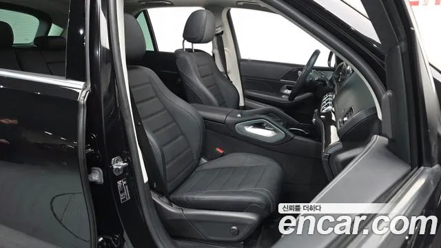 Mercedes-Benz GLE-Class 2022 — фото 10