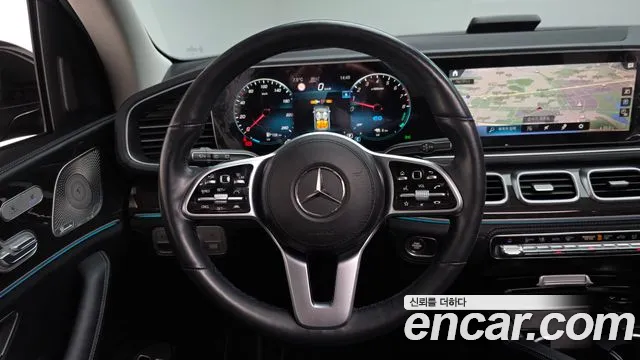 Mercedes-Benz GLE-Class 2022 — фото 13