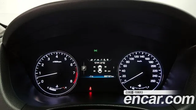 Hyundai Genesis 2016 — фото 8