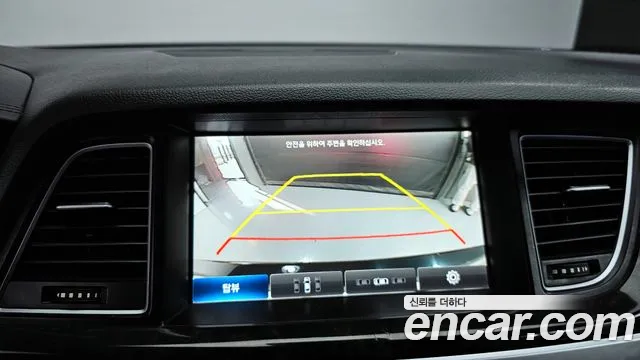 Hyundai Genesis 2016 — фото 16