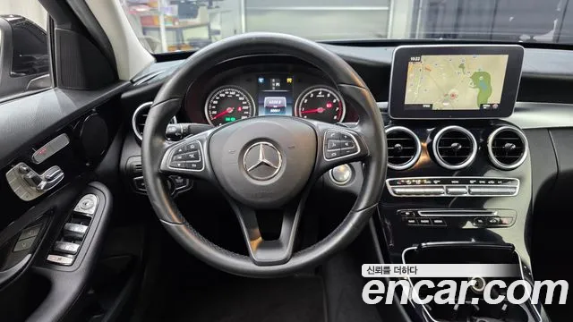 Mercedes-Benz C-Class 2016 — фото 13