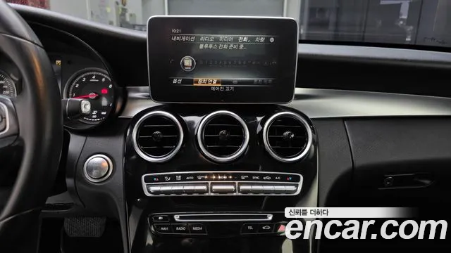 Mercedes-Benz C-Class 2016 — фото 14