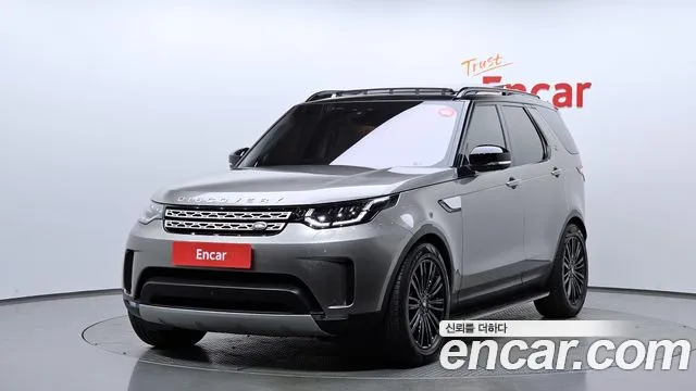 Land Rover Discovery 2018 — фото 1