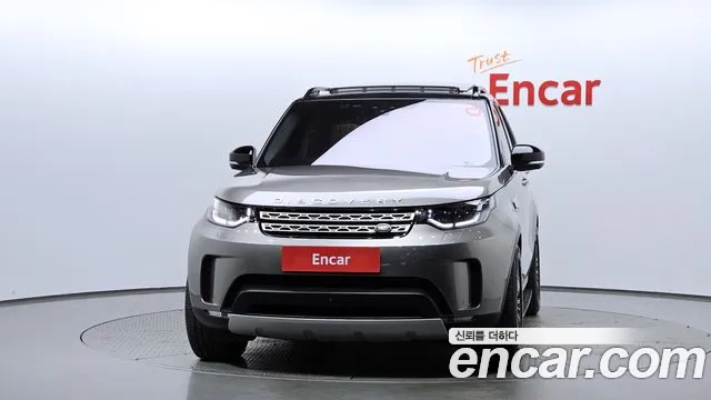 Land Rover Discovery 2018 — фото 3