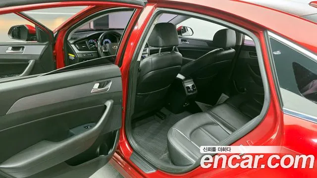 Hyundai Sonata 2018 — фото 11
