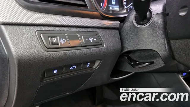 Hyundai Sonata 2018 — фото 15