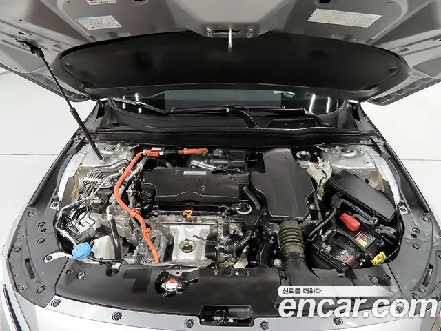 Honda Accord 2019 — фото 19