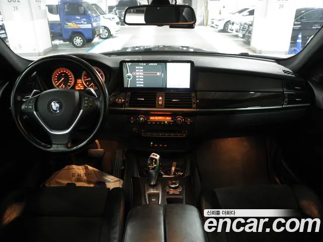 BMW X6 2012 — фото 14