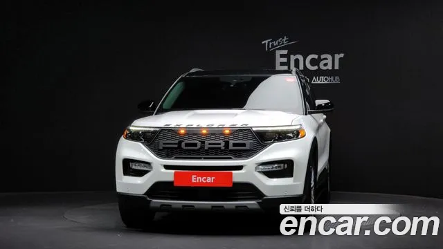 Ford Explorer 2020 — фото 3