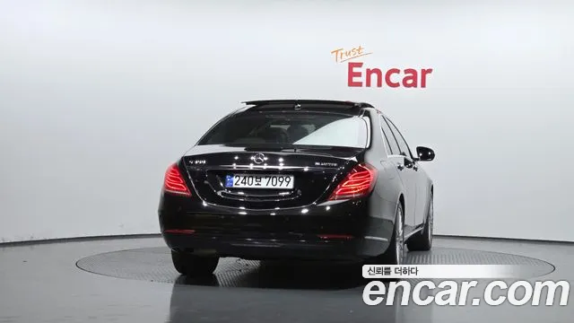 Mercedes-Benz S-Class 2015 — фото 4